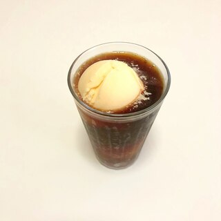 甘い香りが癒される　アイスコーヒー　♪